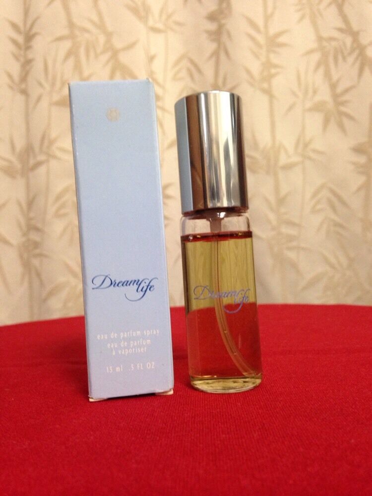 

New Avon Dreamlife spray 0 5 fl oz Women s Eau de Parfum RARE NIB purse size