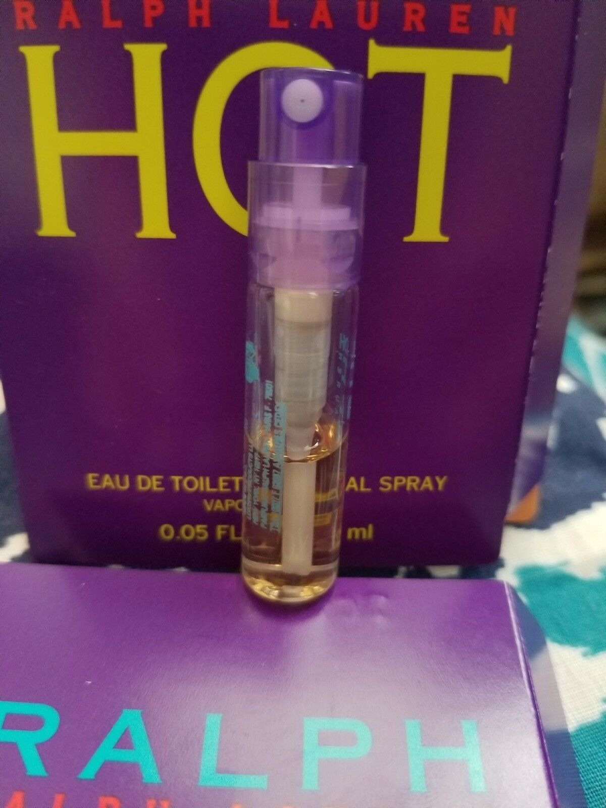 

Ralph Lauren HOT 0 05 oz EDT Eau De Toilette Spray NEW IN SAMPLE PACK RARE