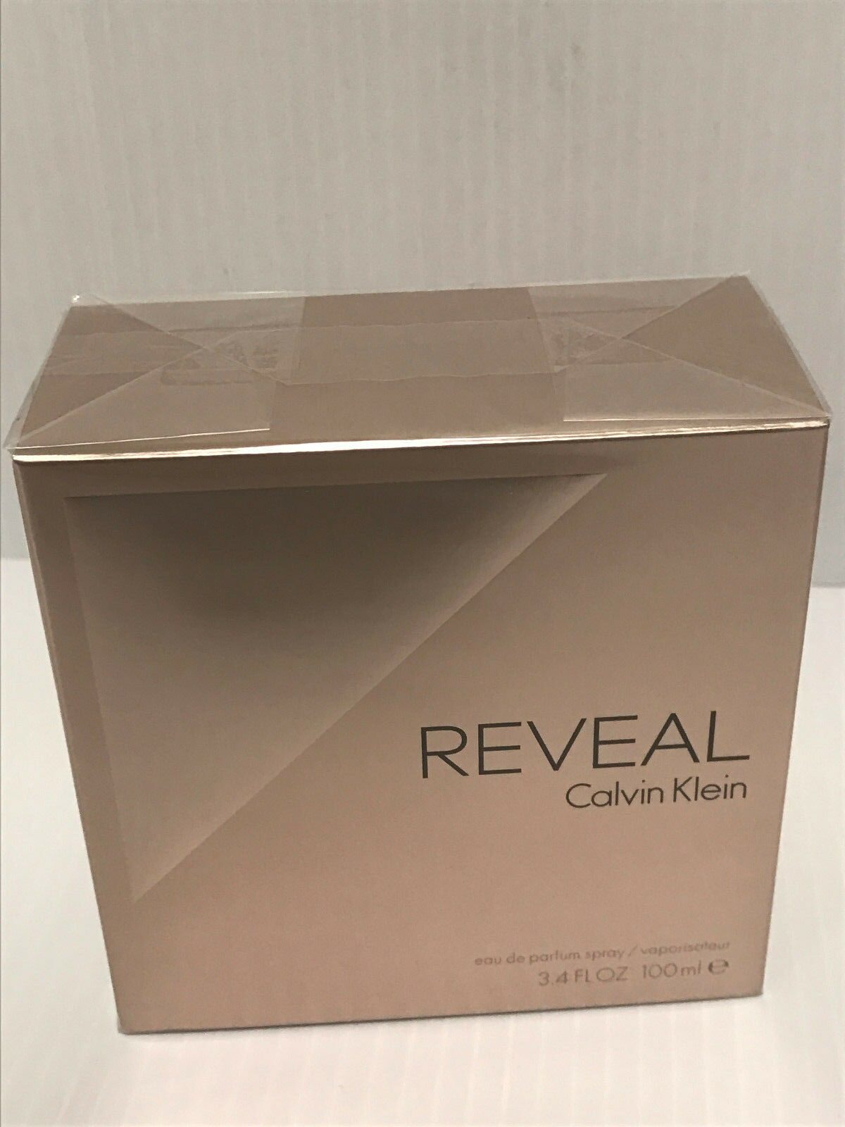 

REVEAL By Calvin Klein Eau De Parfum Spray 3 4 OZ NEW IN SEALED BOX AS SHOWN