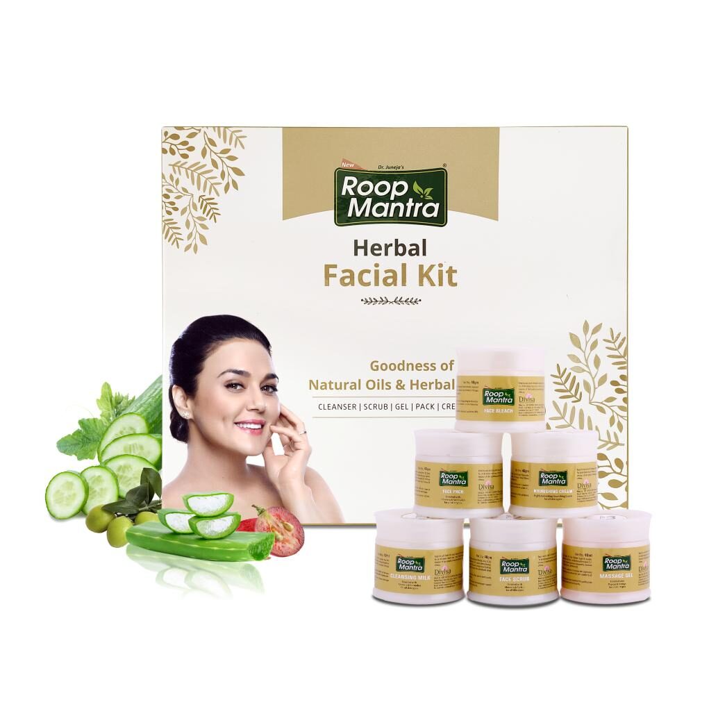 

Roop Mantra Herbal Facial Kit 260g for Glowing Flawless Moisturized Skin Tone
