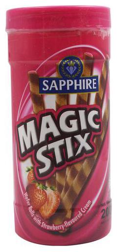 

Sapphire Magic Stix Wafer Rolls - Strawberry Flavoured Cream 200 g