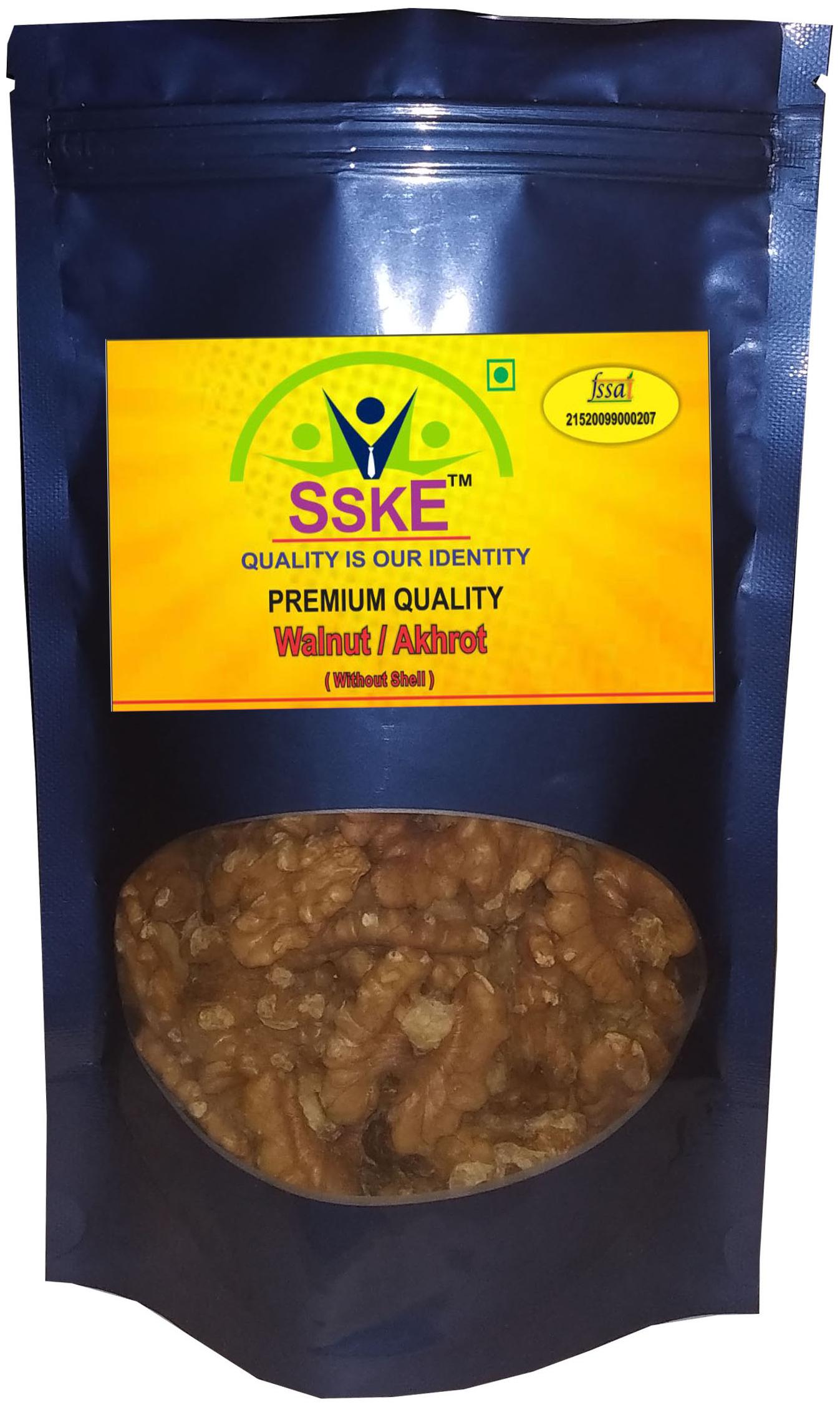 

SSKE Walnuts Without Shell Akhrot Without Shell 500g (Pack Of 1)