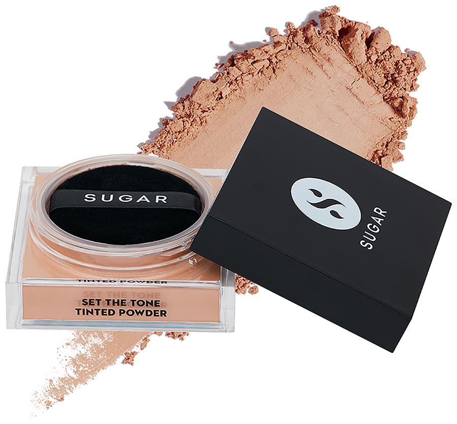 

Sugar Cosmetics Set The Tone Tinted Powder 45 Con Panna (Medium Deep) 15 g