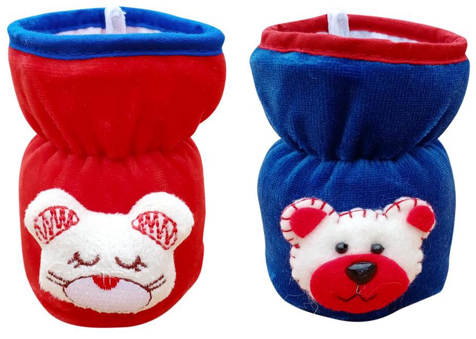 

The Little Lookers Bottle Cover for Feeders Soft Plush Stretchable Baby Feeding Bottle Cover with Easy to Hold Strap Suitable for 60ml (Pack of 2)