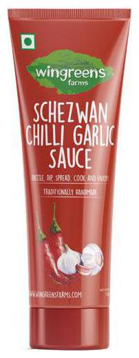 

Wingreens Farms Sauce - Schezwan Chilli Garlic 100 g