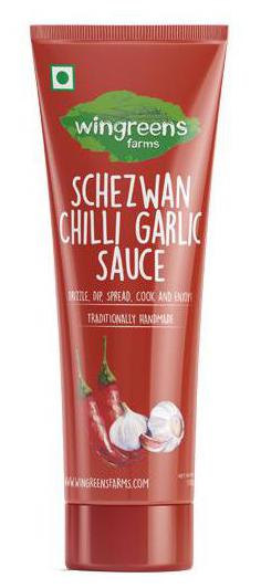 

Wingreens Farms Sauce - Schezwan Chilli Garlic 100 g