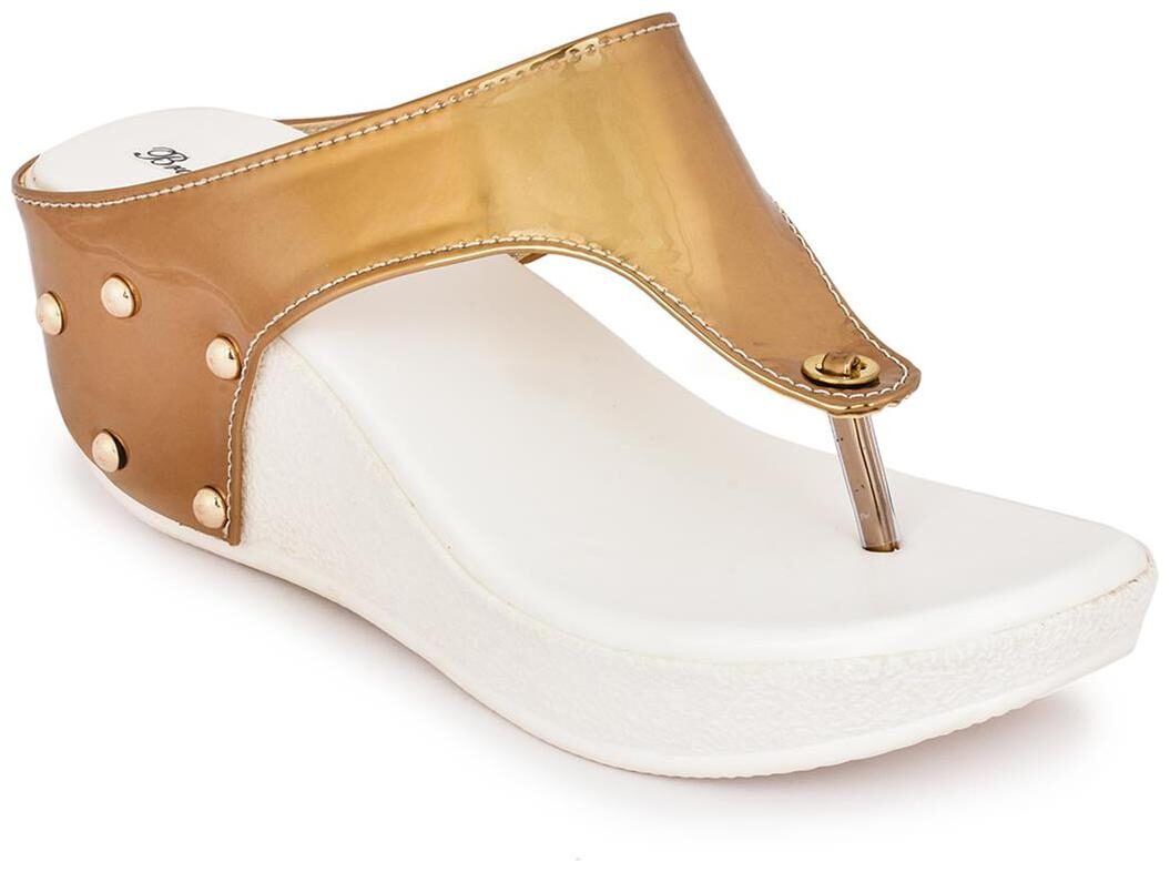 

Bruno Manetti Tan Wedges