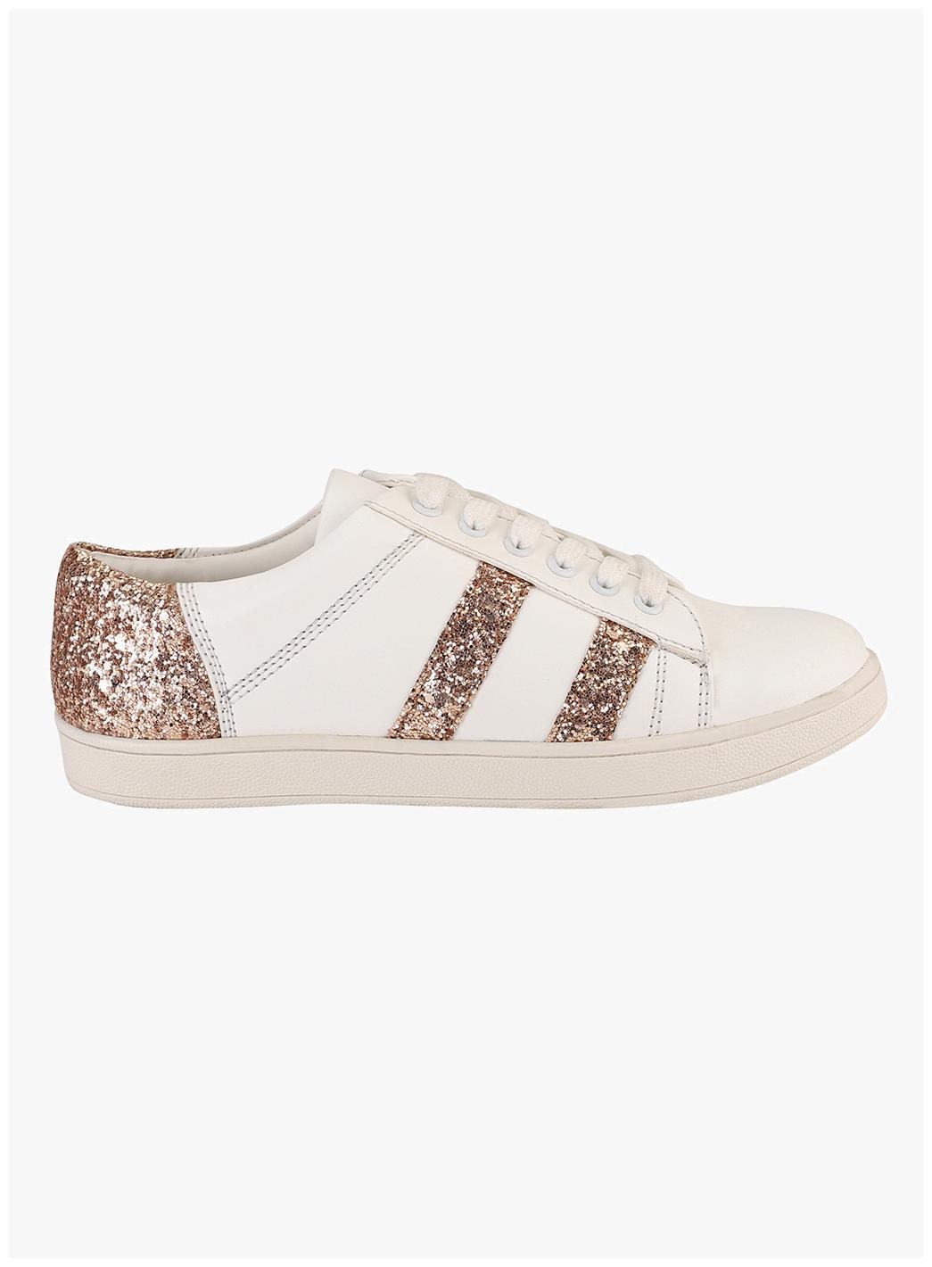 

2BMe Women White Canvas Shoes