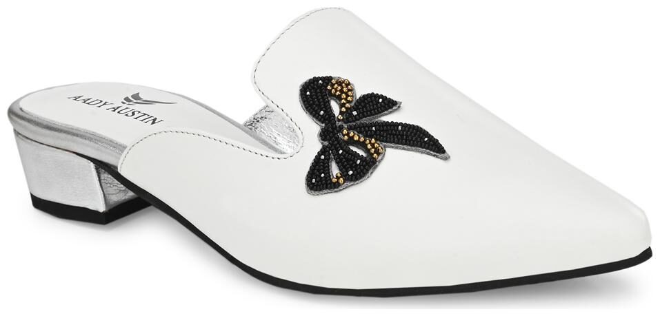 

AADY AUSTIN Women White Mules