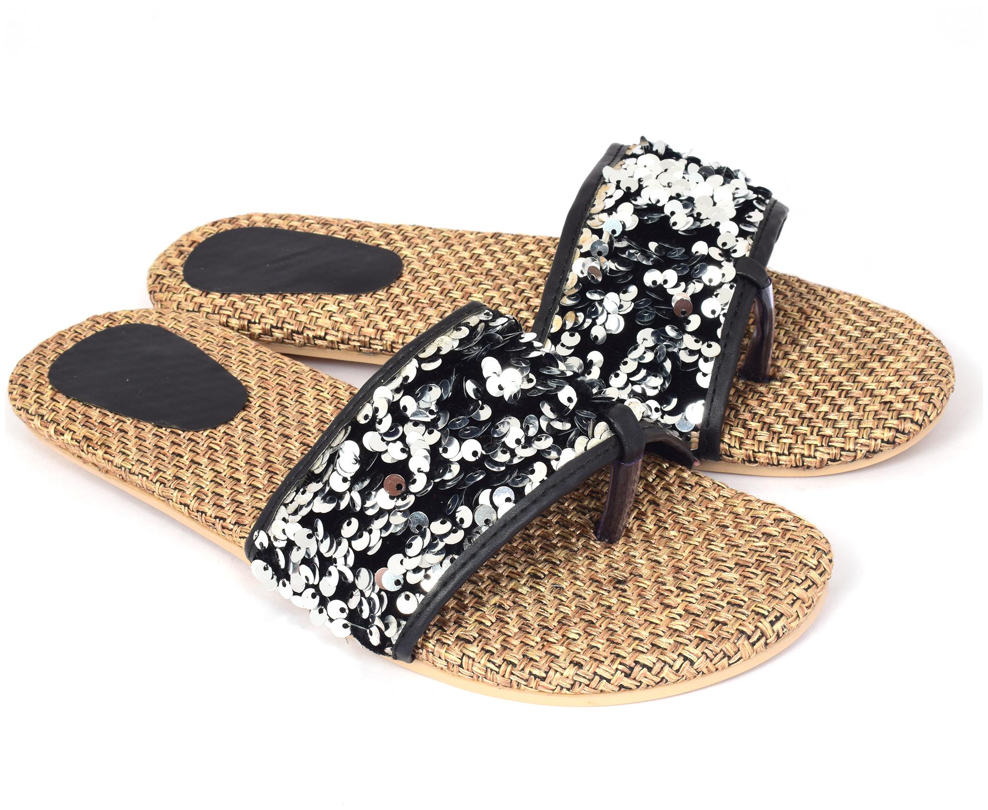 

Ackee Women Black One Toe Flats