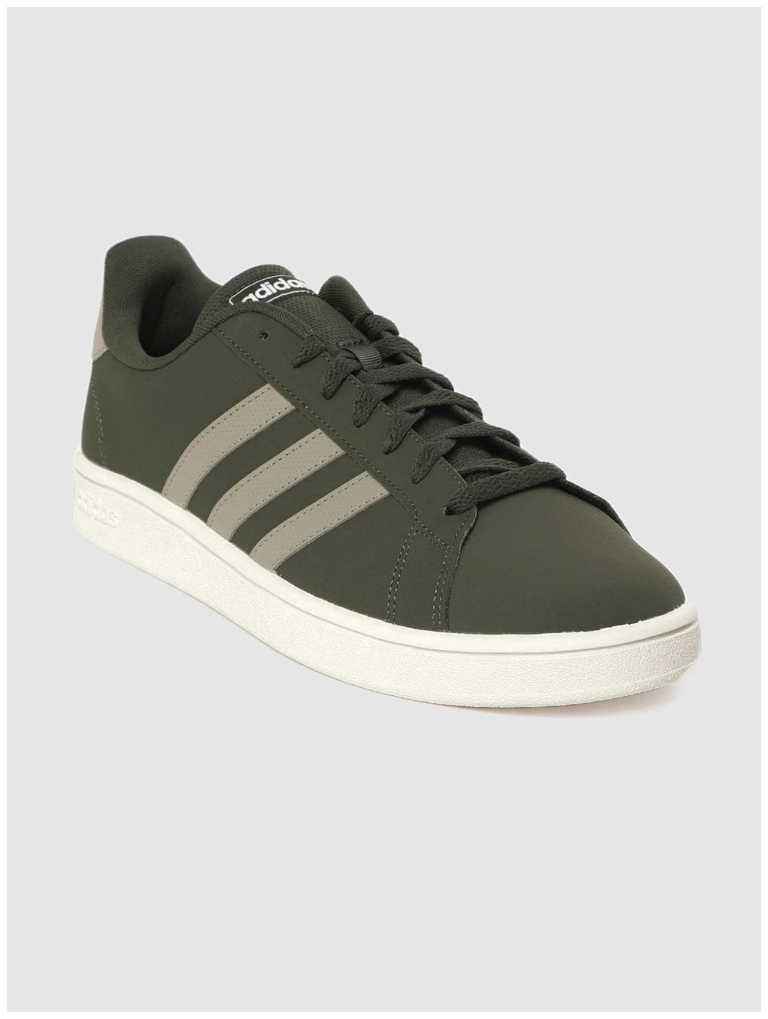 

Adidas GRAND Men Green Sneakers
