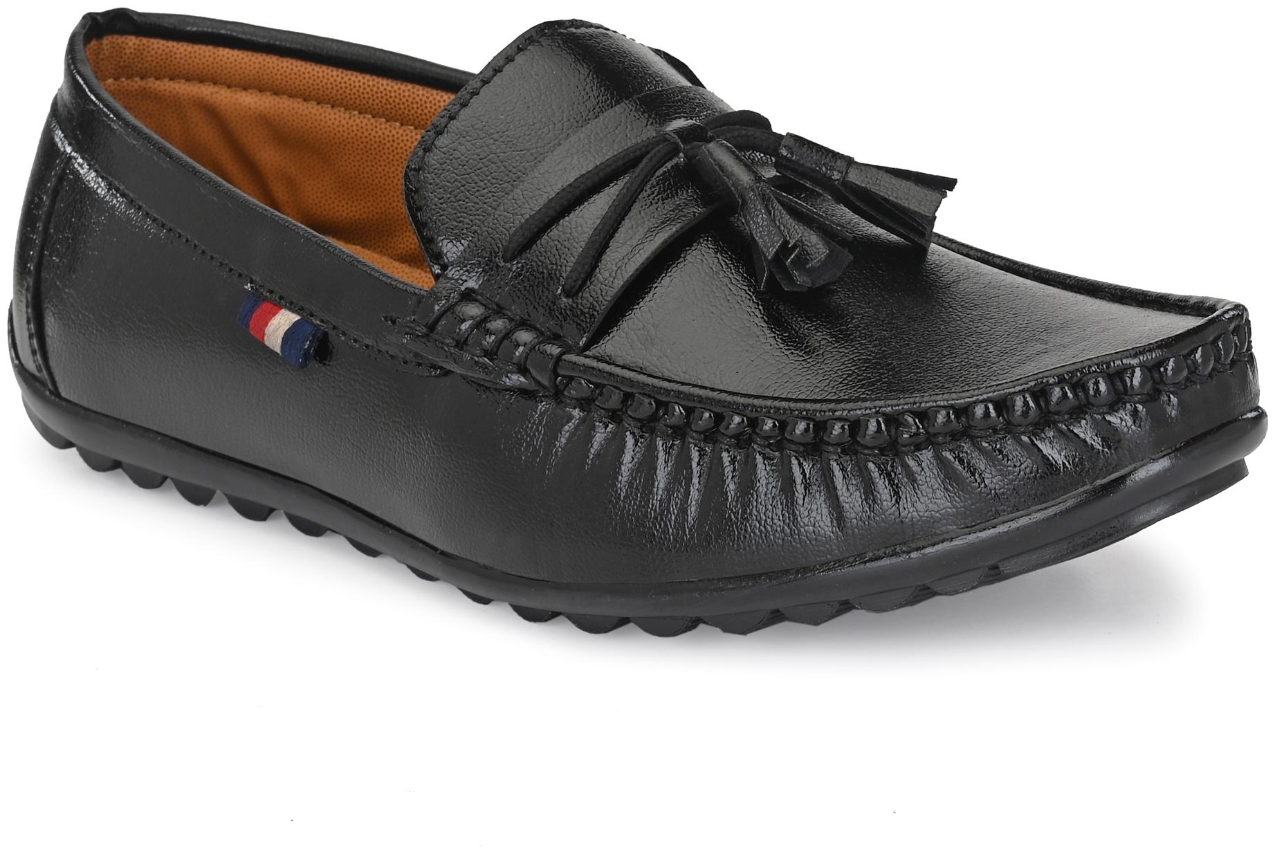 

AFREET Men Black Loafers - MFB10