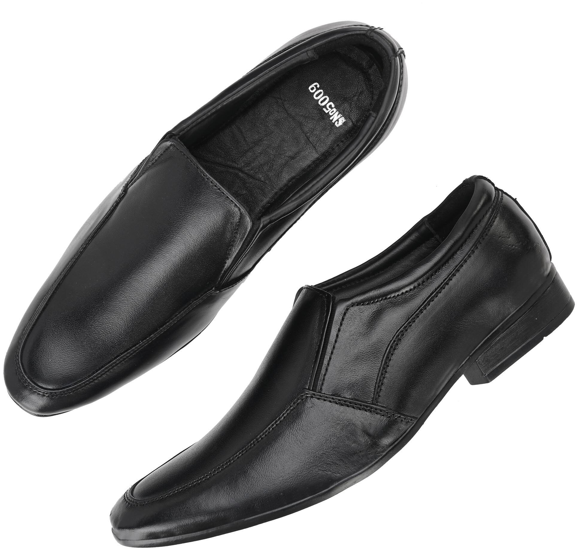 

AFREET Men Black Loafers - 1015