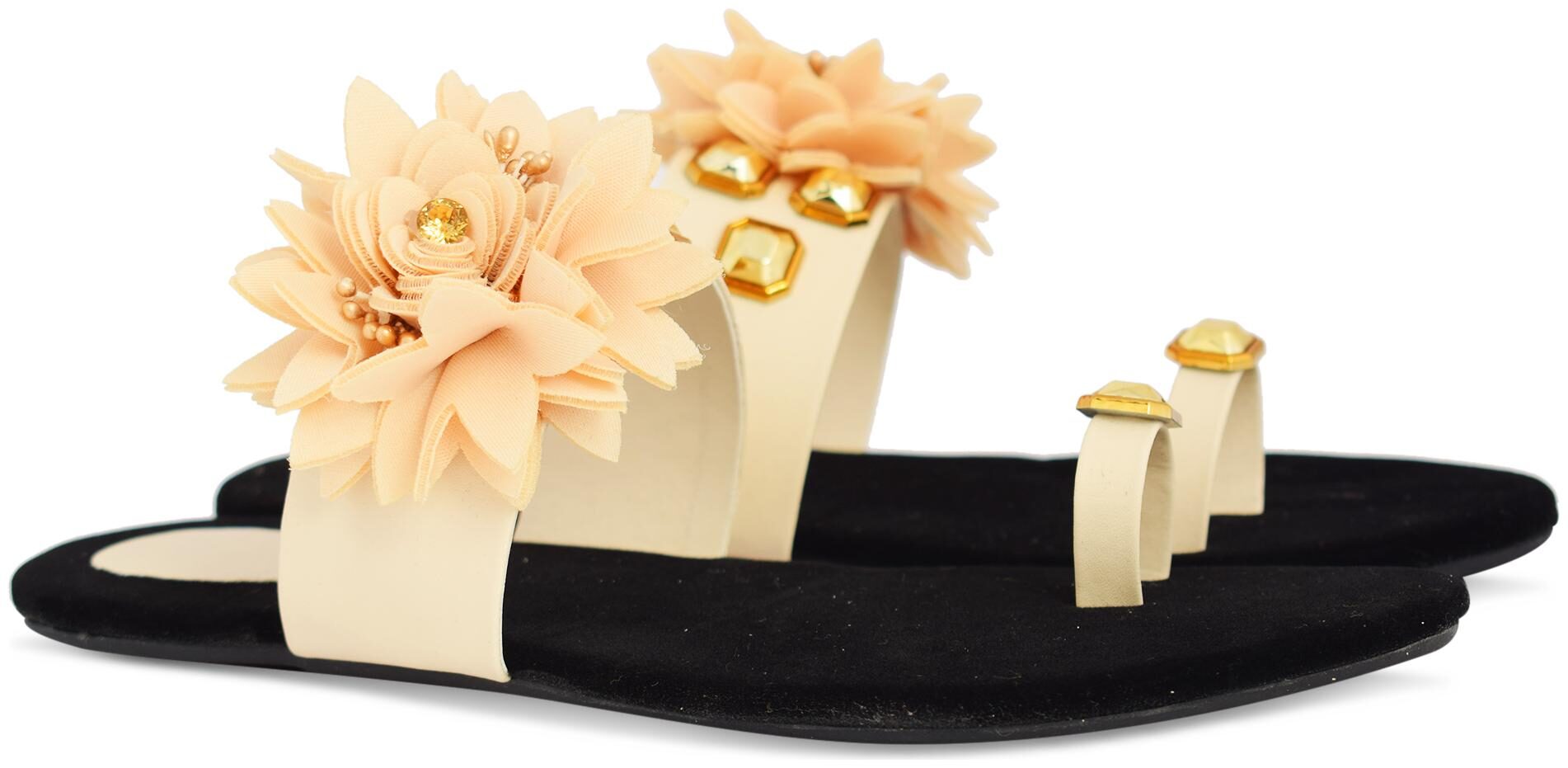 

AISHWARY GLAMS Women Black One Toe Flats