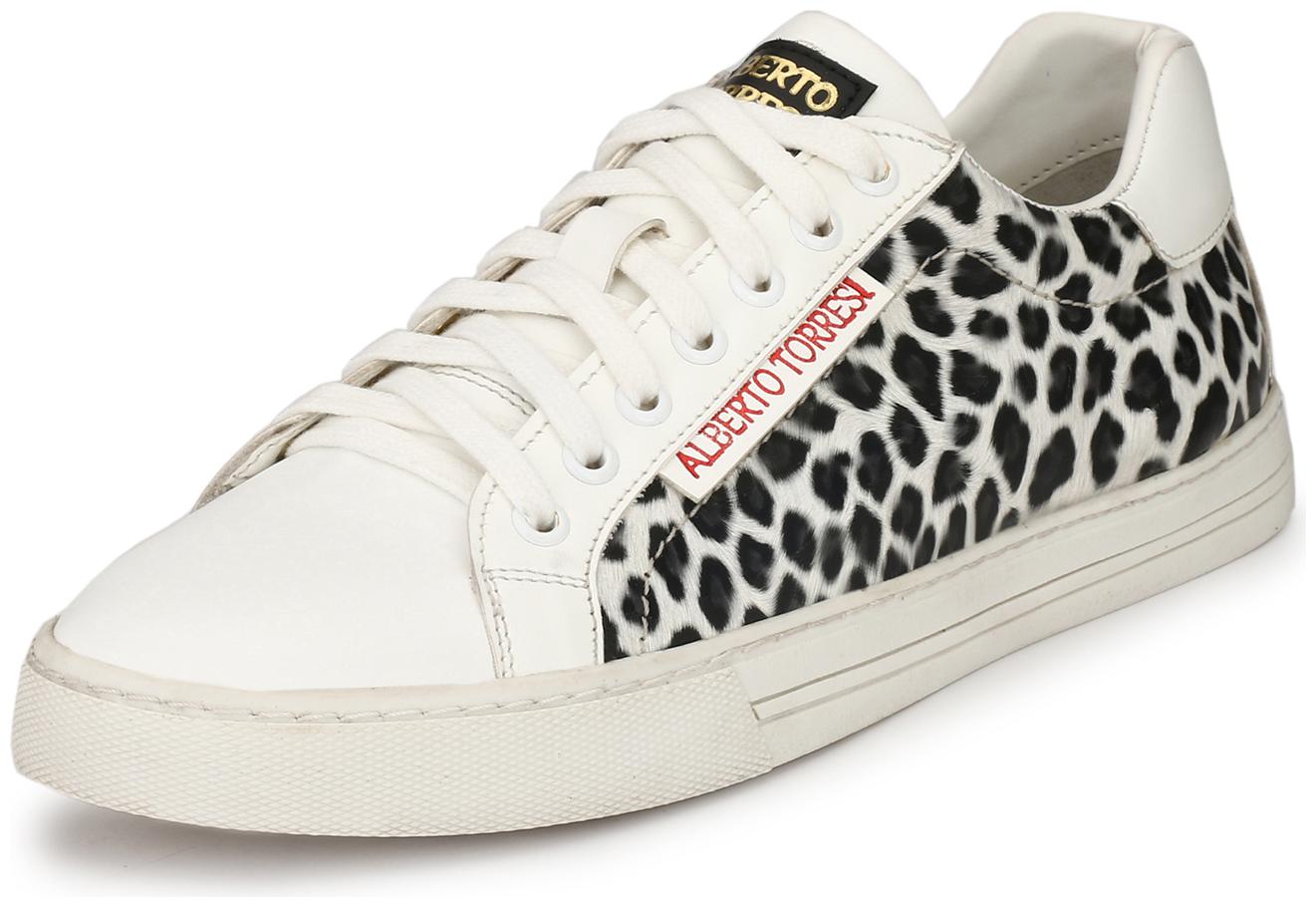 

Alberto Torresi Men White Classic Sneakers