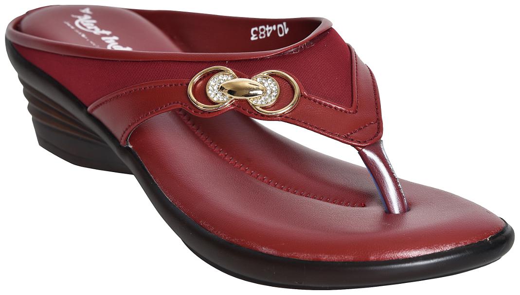 

Alert India Textile Made For Women s-Maroon
