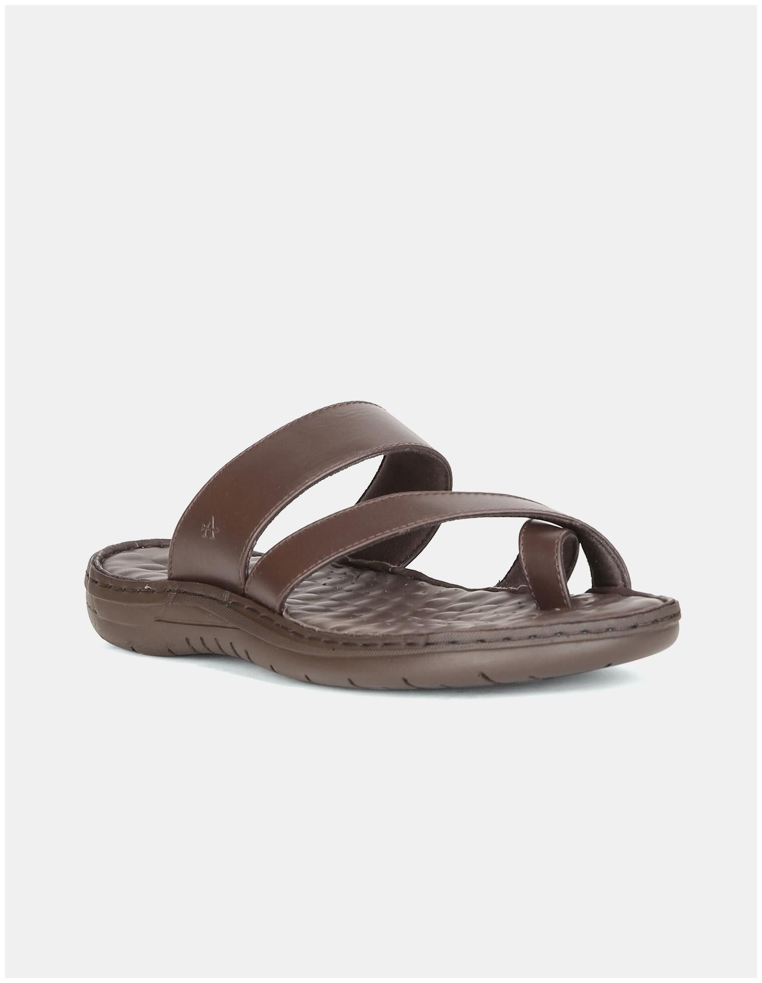 

Arrow Brown Cross Strap Solid Sandals
