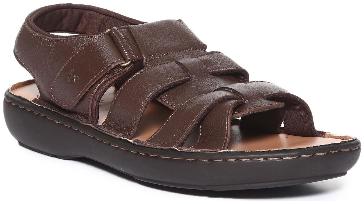 

Arrow Synthetic Sandals And Floaters For Men
