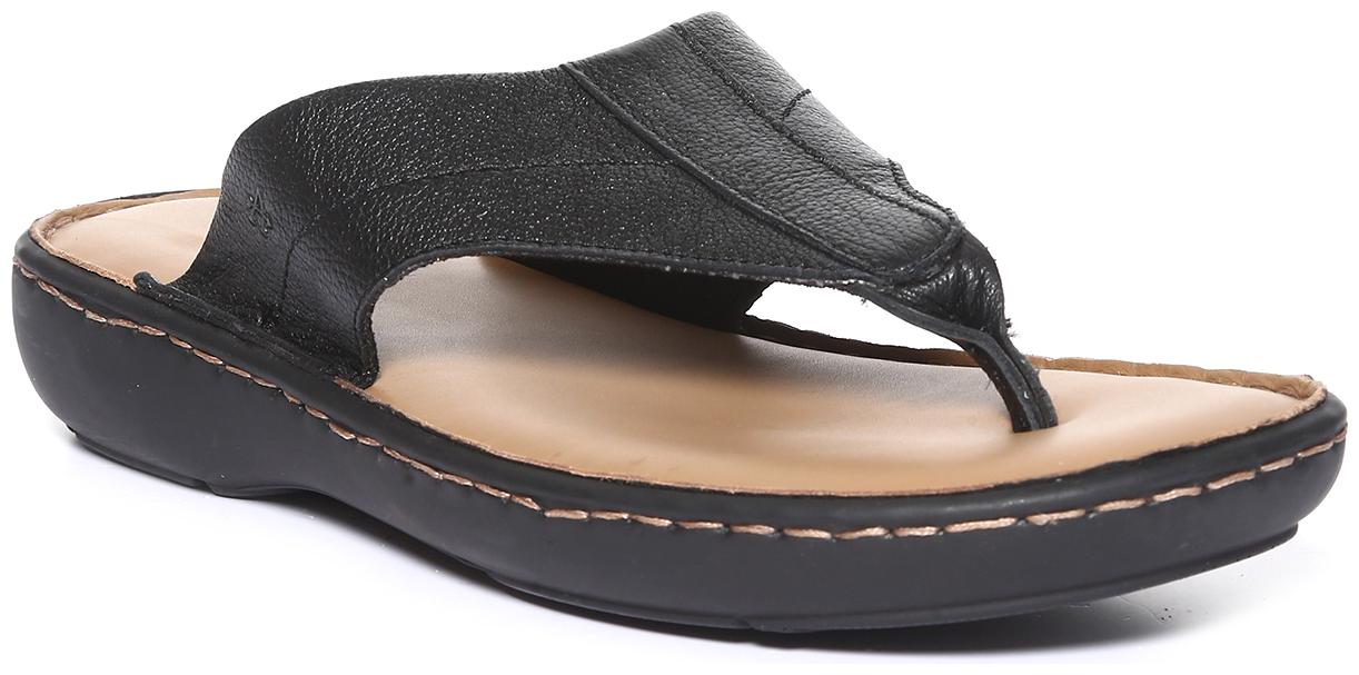 

ArrowBroad V-Strap Sandals