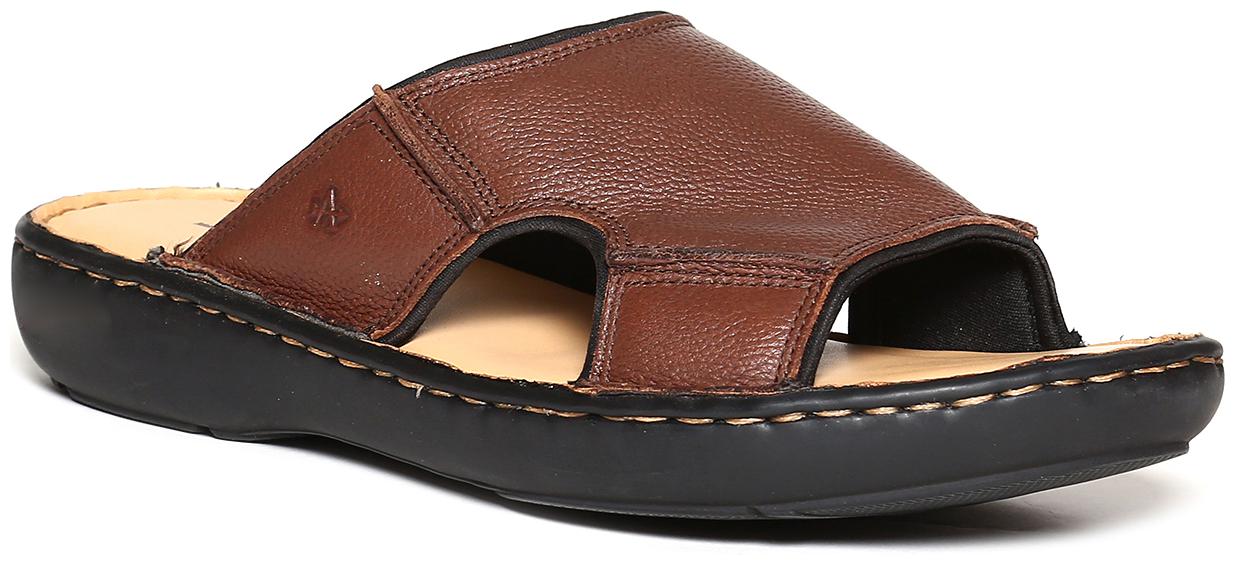 

ArrowTextured Upper Leather Sandals