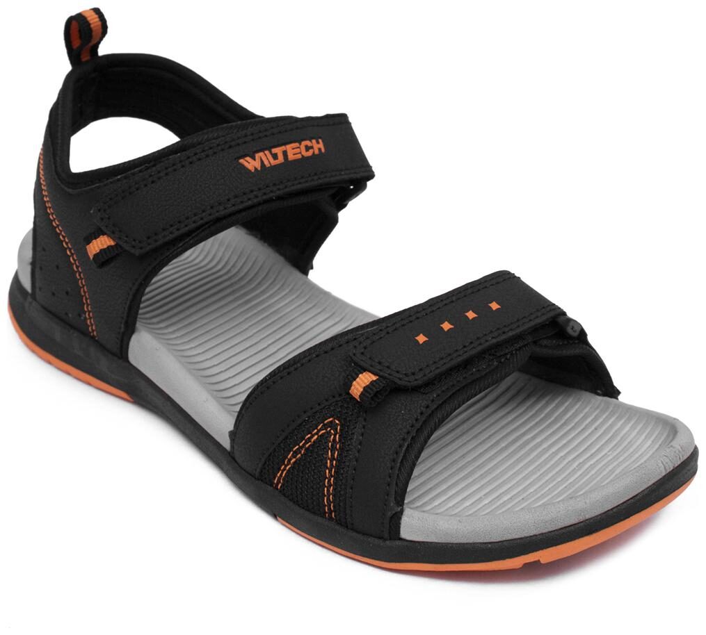 

Asian Men Black Floaters