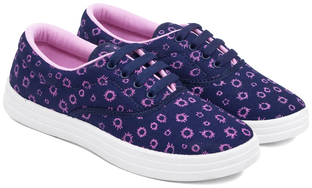 

Asian Women Blue Pink Espadrilles