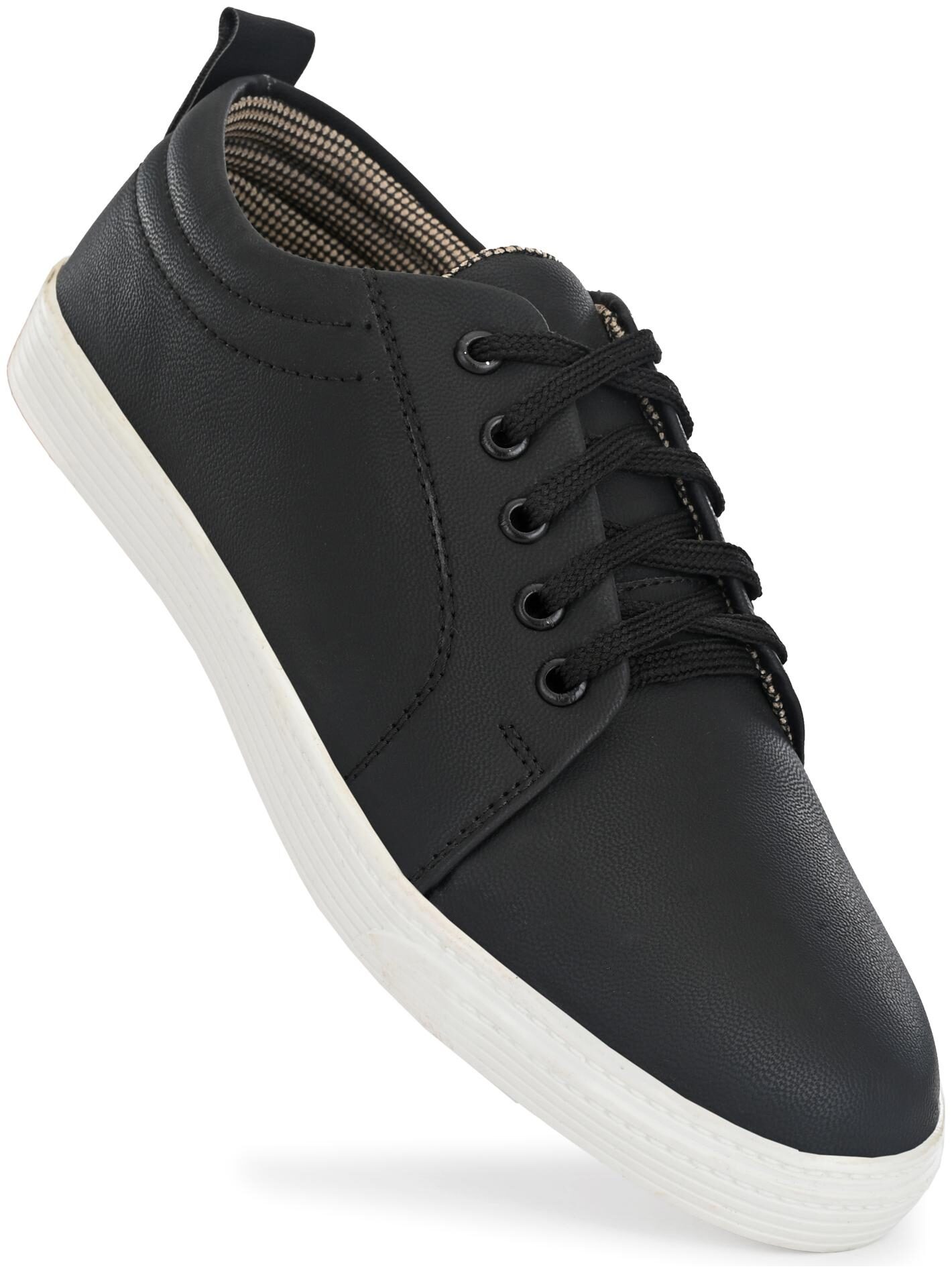 

BAADRI Men Casual Shoes Black