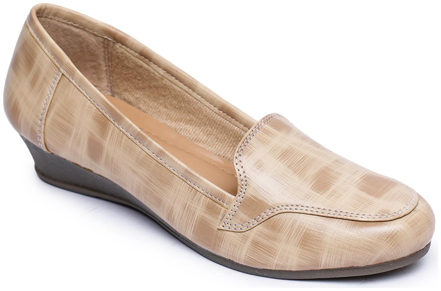 

Banjoy SHOES Women Cream Bellies