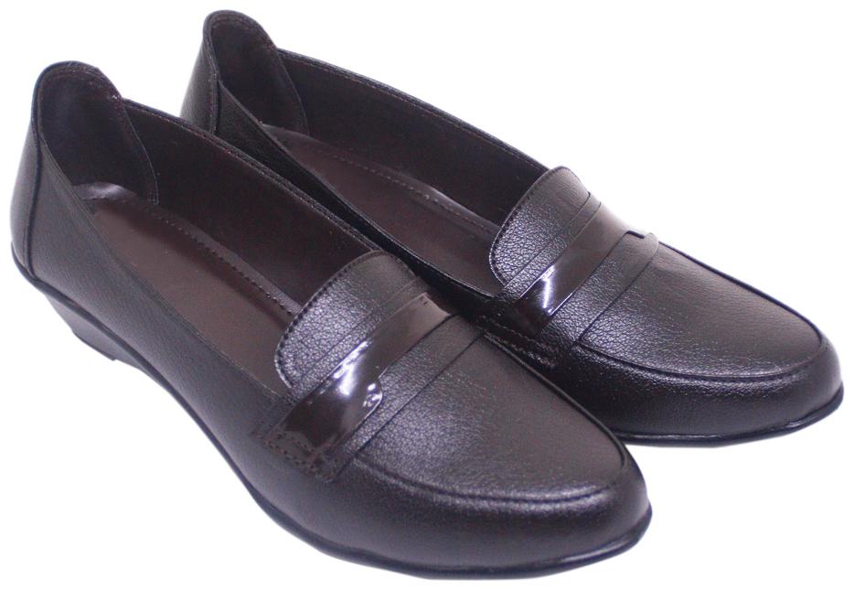 

BARANSHOES Women Brown Bellies