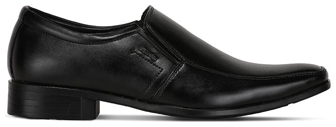 

Bata Men Black Slip-On Formal Shoes - BRUNO - 8516923