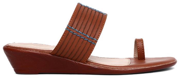 

Bata Women Tan Wedges