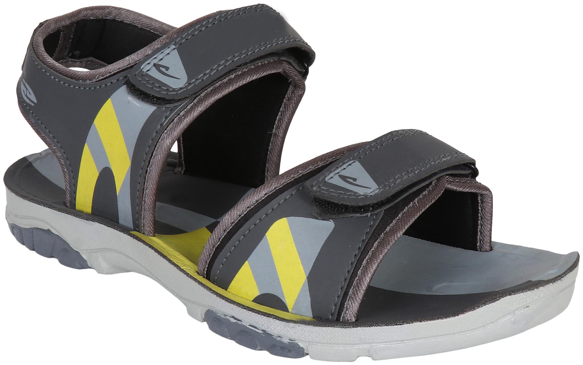 

BERSACHE Men Grey Sandals