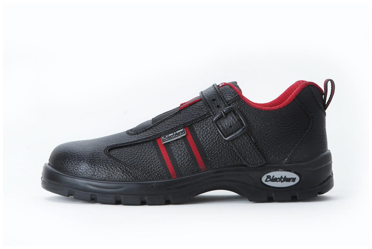 

Blackburn Unisex Black Casual Shoes - 740 VELMA RED