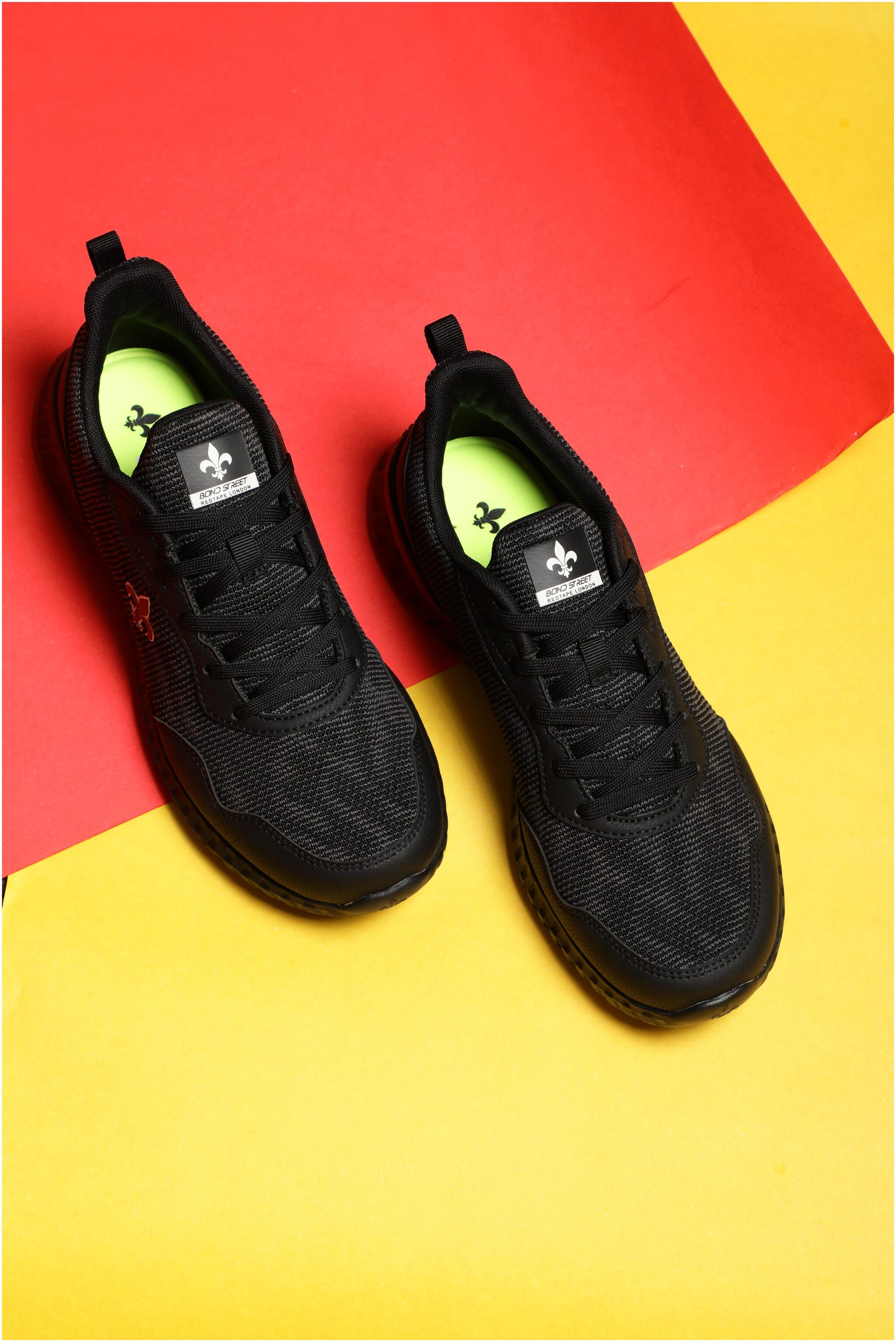 

Bond Street by Red Tape Men BSA024A Walking Shoes ( Black )
