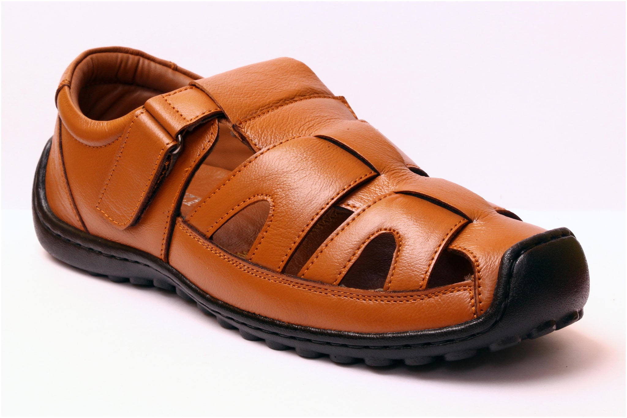 

BRIGHT HORSE Men Tan Shoe-Style Sandals