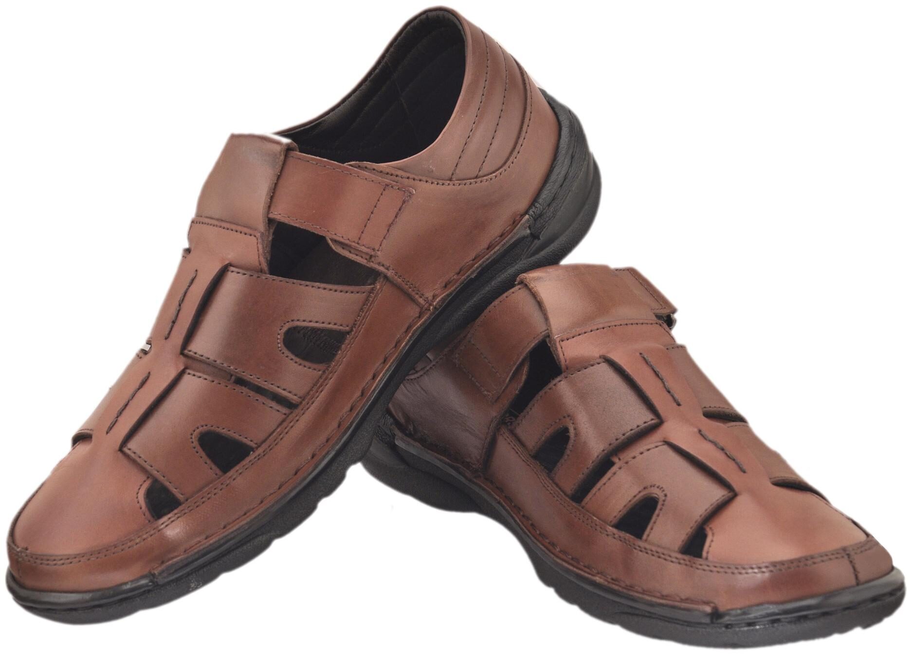 

BRIGHT HORSE Men Brown Shoe-Style Sandals