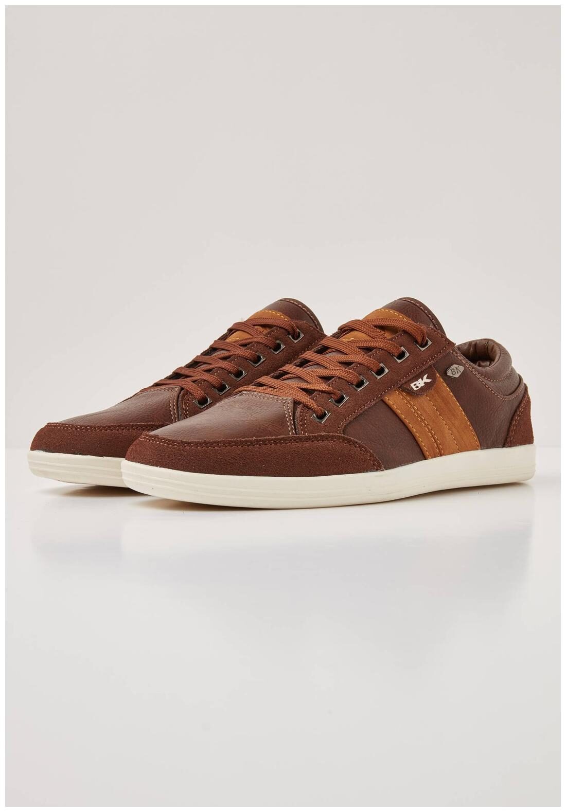 

British Knights Men Brown Casual Shoes - B42650-04
