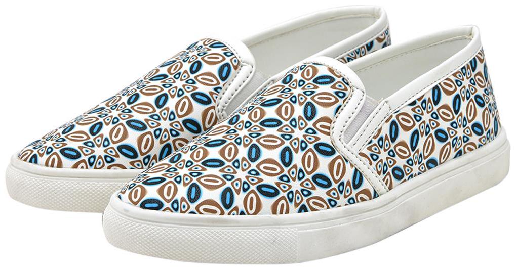 

Bruno Manetti Men Blue Sneakers