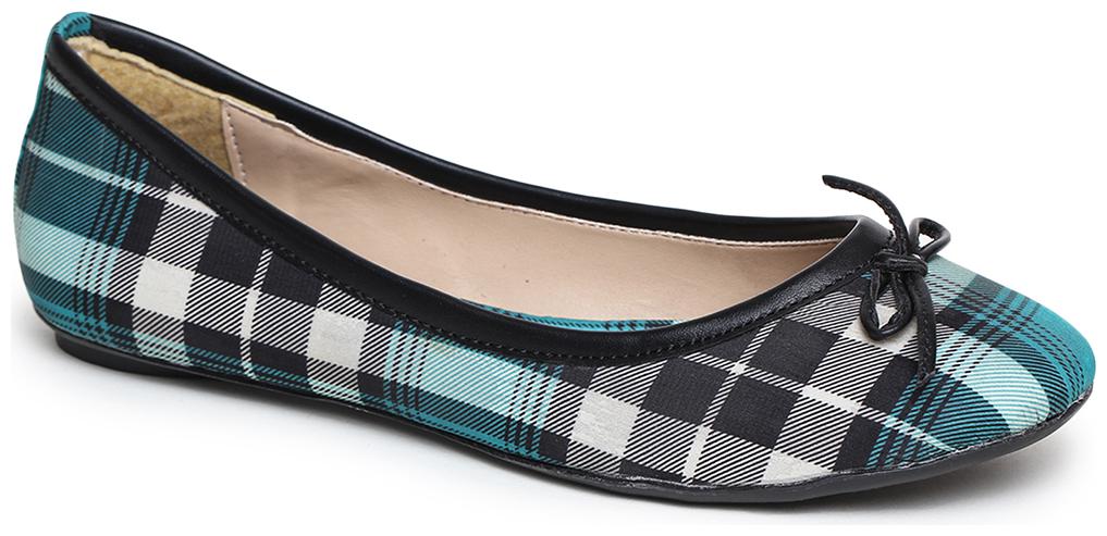 

Bruno Manetti Women Green Bellies