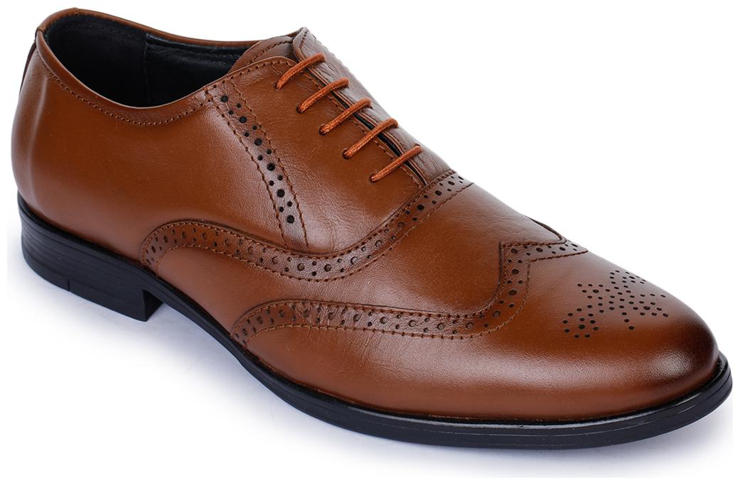 

Bruno Manetti Men Tan Derby Formal Shoes