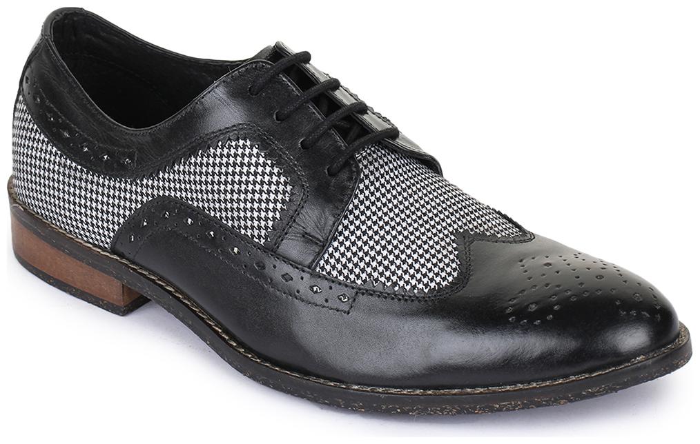 

Bruno Manetti Men Black Leather Formal Shoes