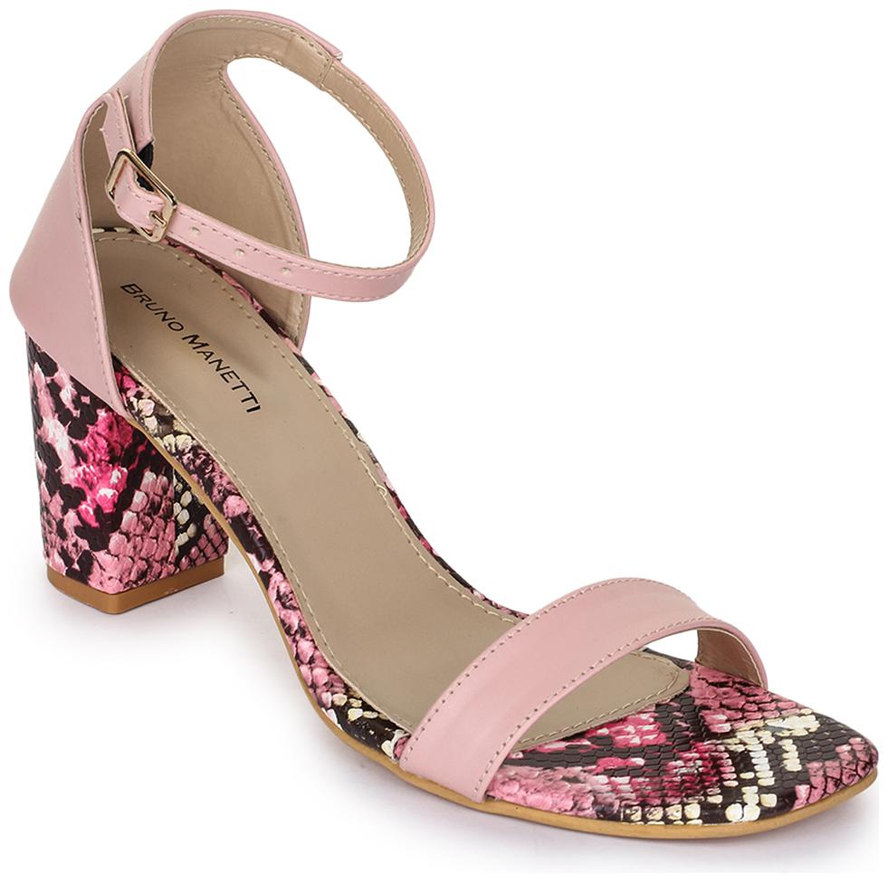 

Bruno Manetti Women Peach Pumps