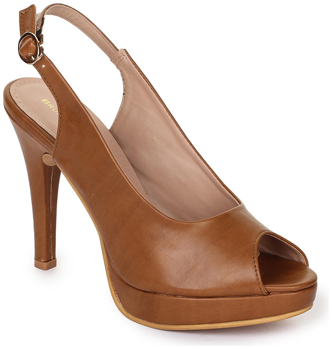 

Bruno Manetti Women Tan Pumps