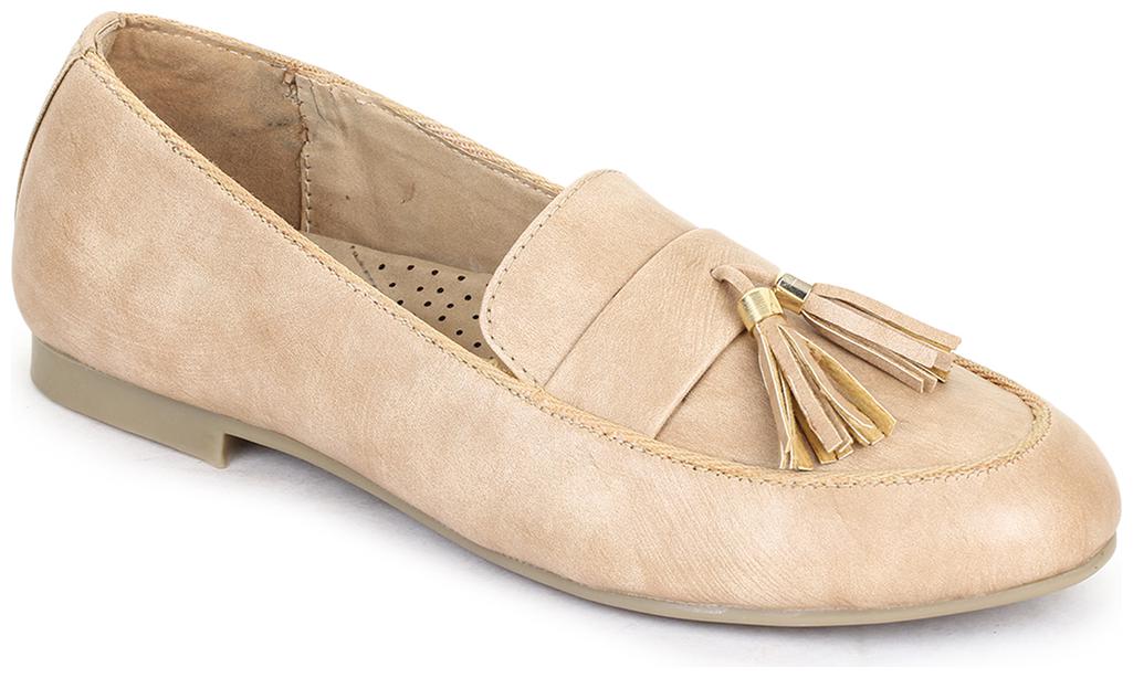 

Bruno Manetti Women Brown Loafers