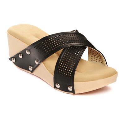 

Bruno Manetti Black Wedges