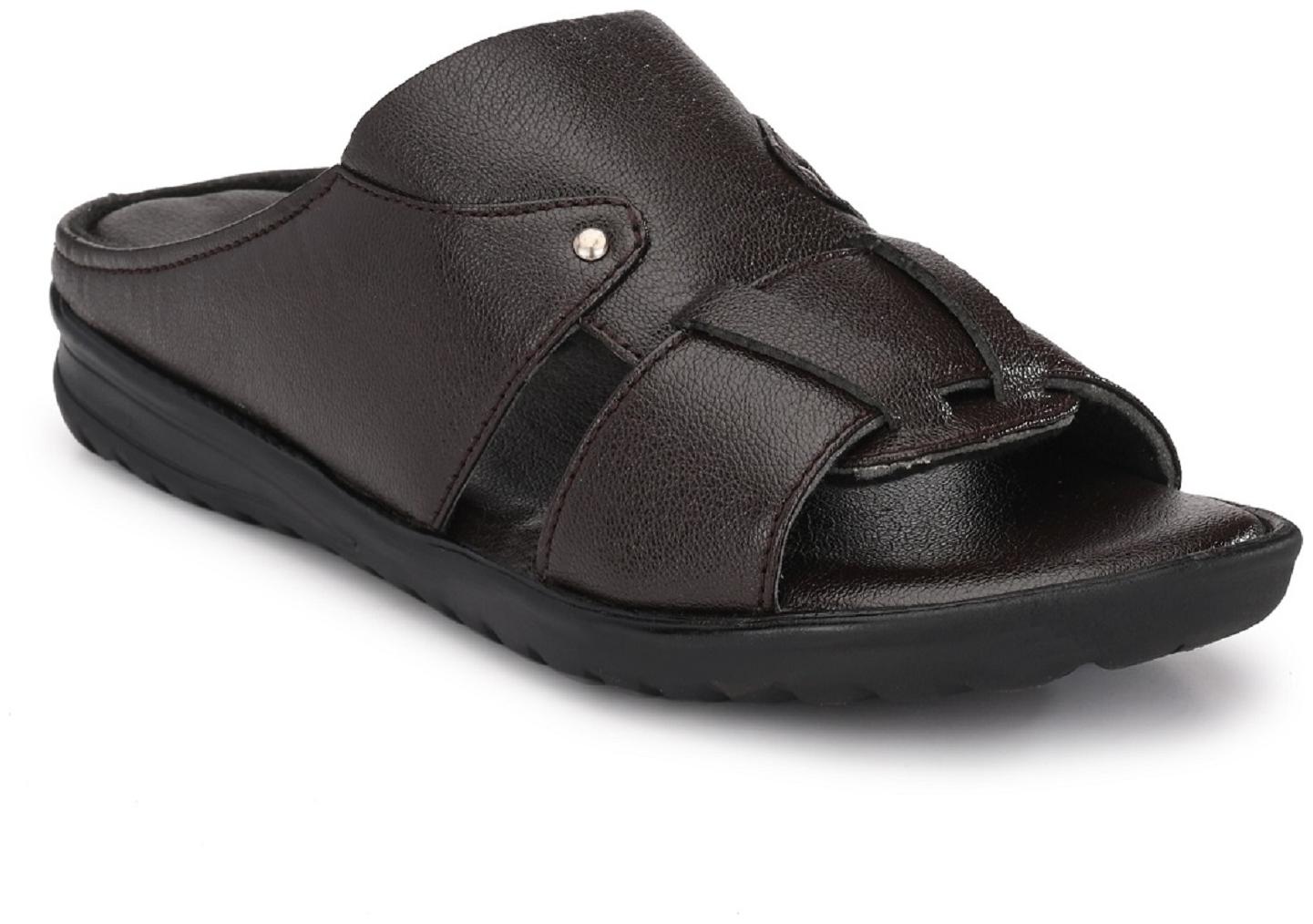 

BUCIK Men Brown Flip-Flops - 1 Pair