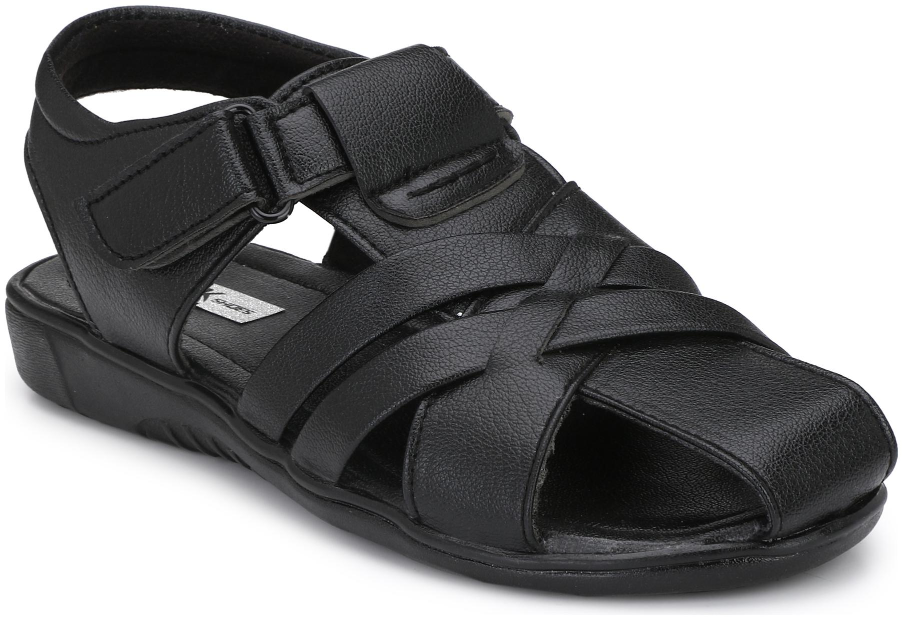 

BUCIK Men Black Sandals