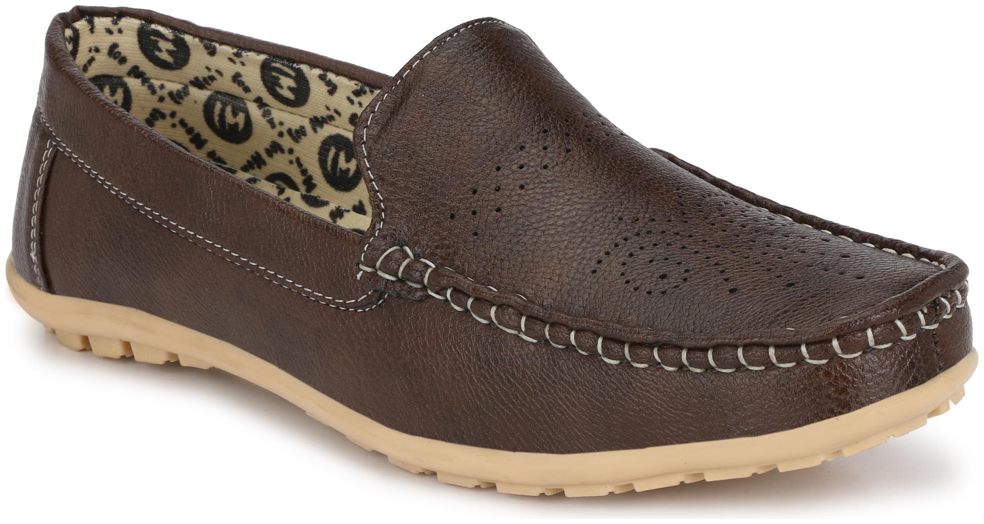 

BUCIK Men Brown Loafers - BCK2006-BROWN