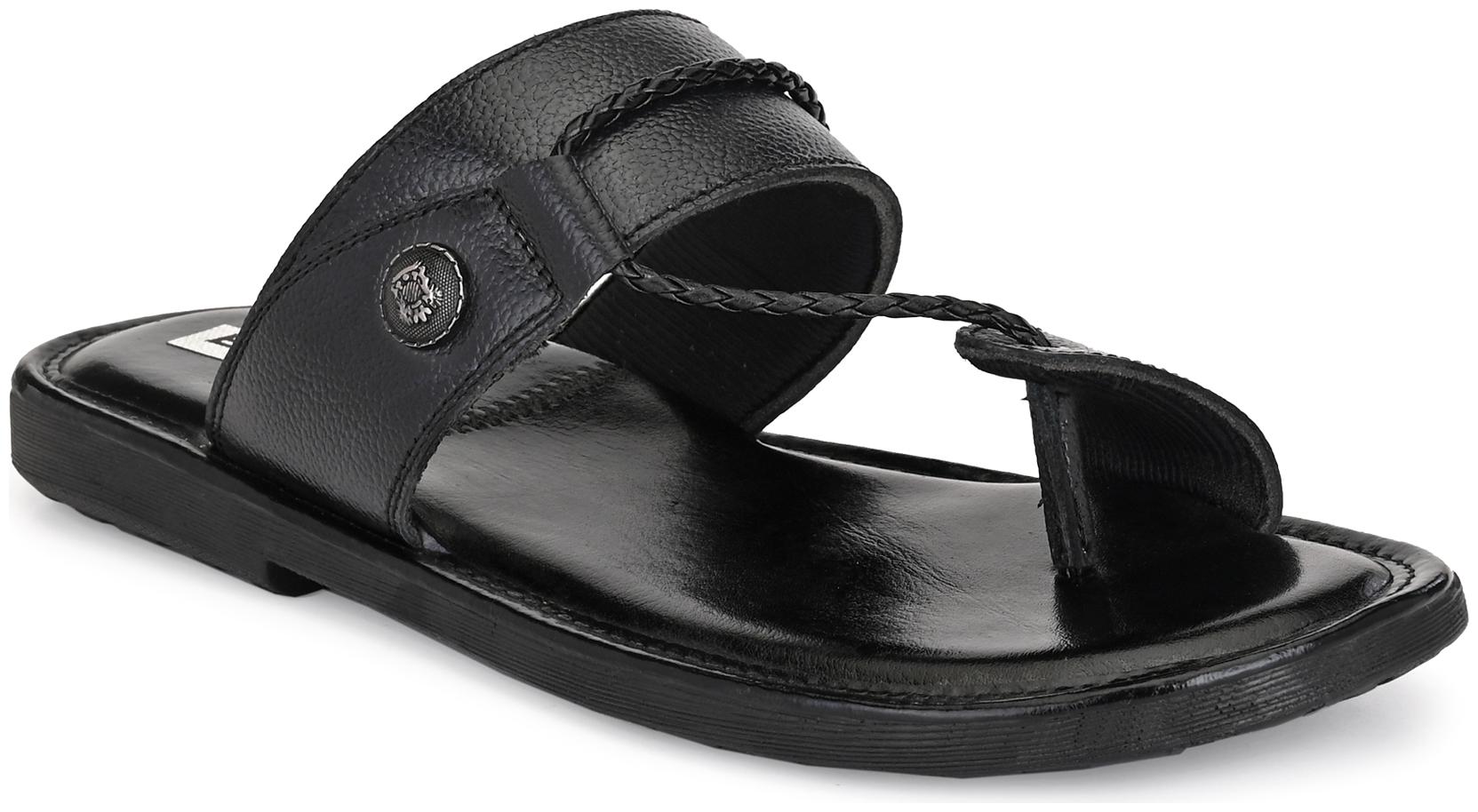 

BUCIK Men Black Flip-Flops - 1 Pair