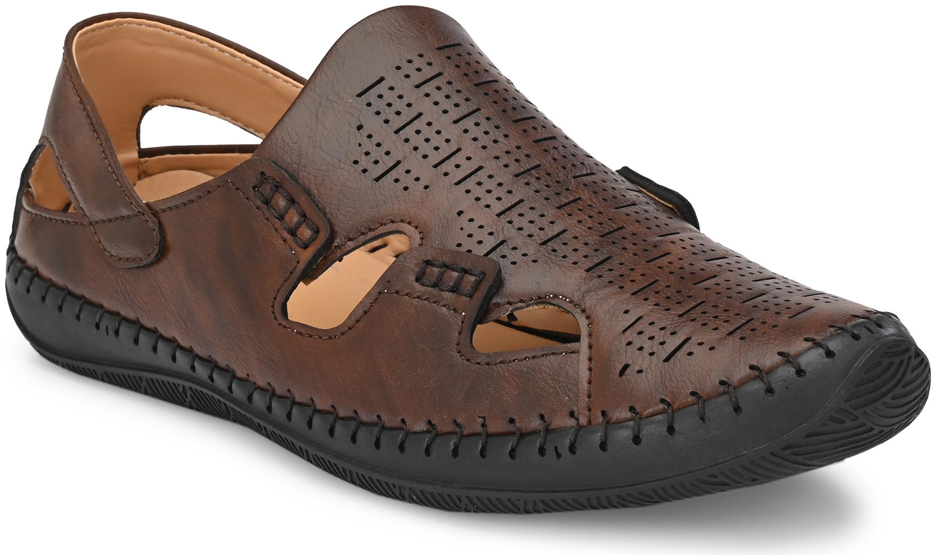 

BUCIK Men Brown Sandals